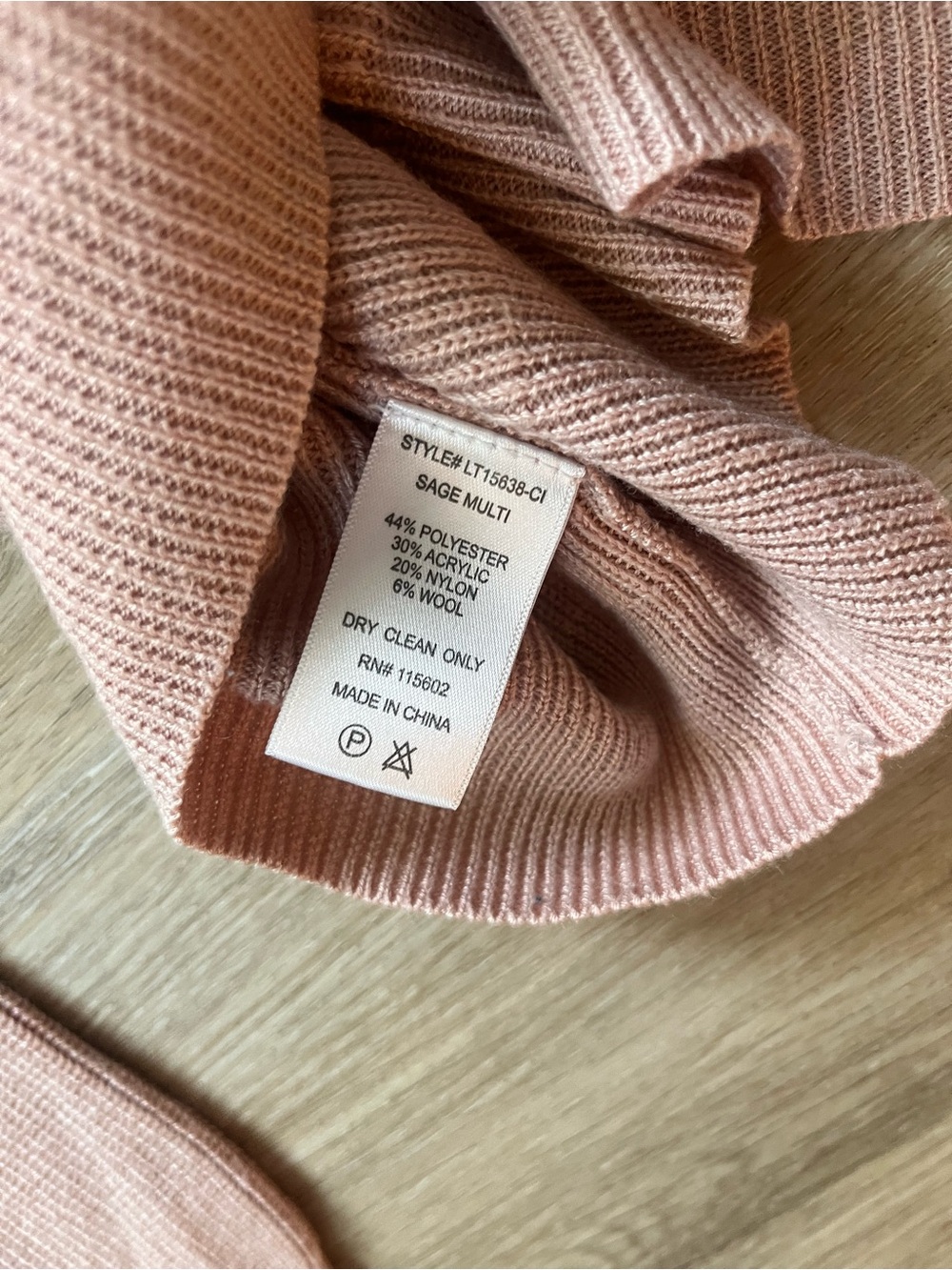 For Good Colorblock sweater - Picture 4 of 4